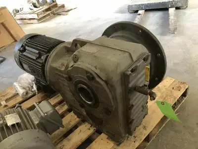 Sew Eurodrive KAF107A Helical Bevel Gear Drive Speed Reducer Ratio 49.90:1