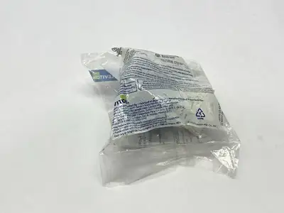 074-05269-PLC | Leviton  Industrial Grade Plug 2-Pole 3 Wire 1-Phase 15A 125VAC - New