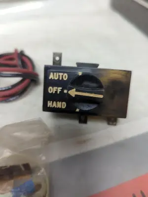 New | in-Stock ALLIS-CHALMERS 25-107-200-801 Relays & Switches | Surplus Asset Holdings #1205733