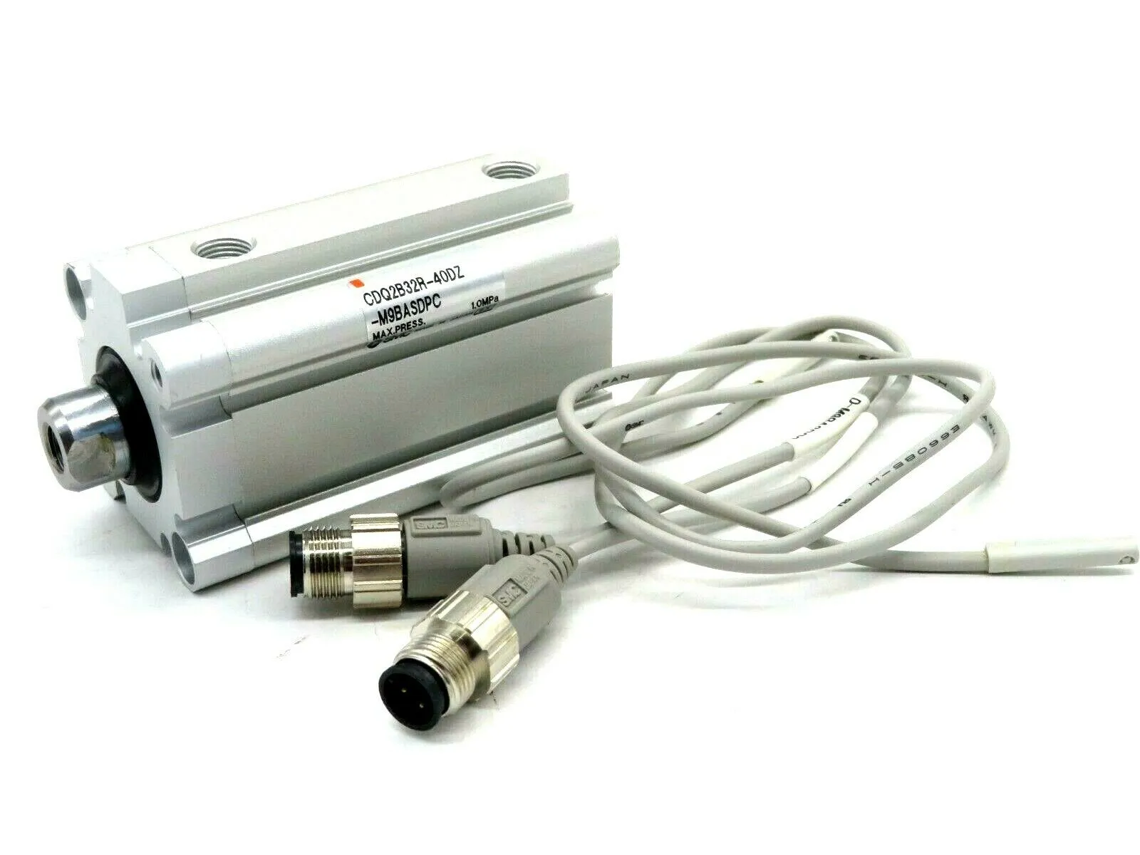 NEW SMC CDQ2B32R-40DZ -M9BASDPC COMPACT CYLINDER CDQ2B32R40DZM9BASDPC