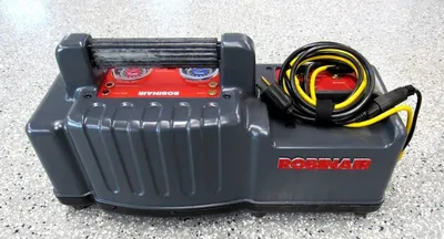 NEW ROBINAIR 25201A REFRIGERANT RECOVERY UNIT 220-240V 50HZ