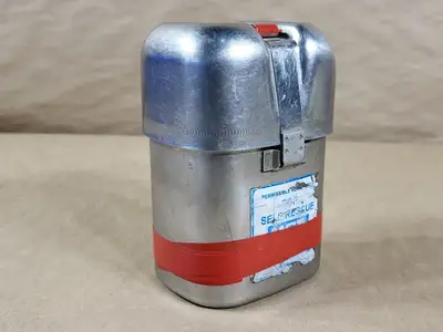 W65 Self-Rescuer Respirator FD7810