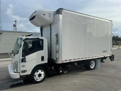Used 2019 ISUZU NPR XD Reefer Trucks Florida US | Truck and Van Outlet #1509164