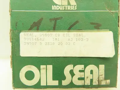 CR 29907 Double Lip Oil Seal 3.00 in Shaft, 4.003 in OD, 0.375 in Width Lot of 4