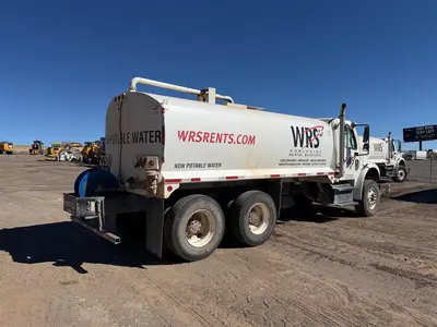 USED 2019 Freightliner M2 106