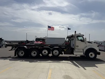 Used 2023 KENWORTH T880 ROLL OFF Rolloff Trucks Minnesota US | Carco Truck & Equipment #1514004