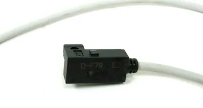 NEW SMC D-F79 SOLID STATE AUTO SWITCH DF79