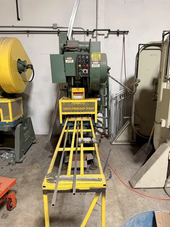 Used NIAGARA M-35 O.B.I. Presses Ohio US | G-2000, Inc. #1326857