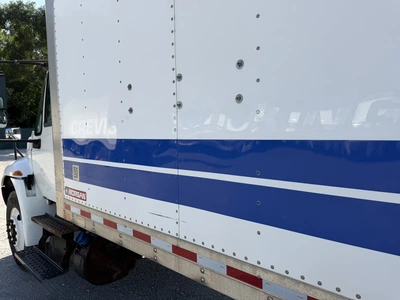 Used 2018 INTERNATIONAL 4300 SBA4X2 Box trucks Indiana US | Miedema Asset Management Group #1414604