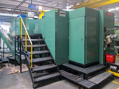 Used 1998 JERN YAO JBF-30B4S Forming Machine New York US | Barbarotto Int'l Sales Corp #1332950