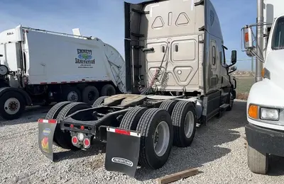 Used FREIGHTLINER CASCADIA (PT126 Conventional trucks Illinois US | Mitsubishi HC Capital America #1362647