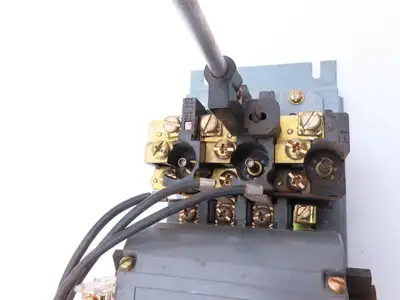 Furnas 22DP32A E6 Reversing Motor Starter 10Hp Size 1 Max 27A 600 VAC Overload