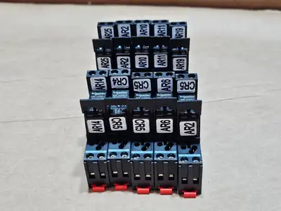 Used SCHNEIDER ELECTRIC RSB2A080F7 Misc Electrical & Power Parts British Columbia CA | Lenmark #1439451