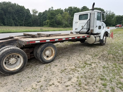 Used 1995 VOLVO _UNKNOWN_ Flatbed Trucks Michigan US | Miedema Asset Management Group #1372465