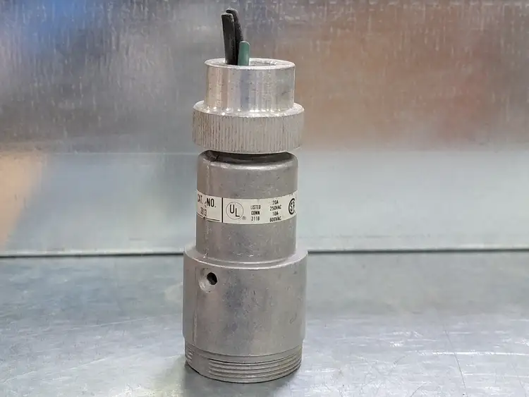 Used RUSSELLSTOLL 3913 Cable & Wire British Columbia CA | Lenmark #251724