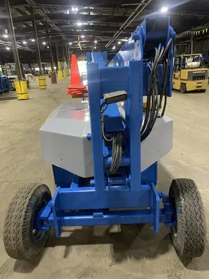 Used GENIE Z-30/20 Articulating Boom Lifts Pennsylvania US | Global Equipment International, LLC #449251