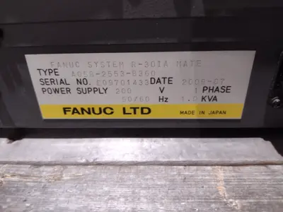 Used FANUC A05B-1522-B201 Robot with R-30iA Mate A05B-2553-B360 Controller Robots Michigan US | Maverick Industrial Sales #1397608
