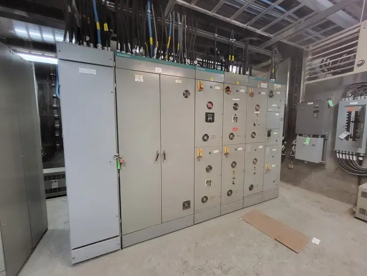 Used SIEMENS Y7692 V003 Misc Electrical & Power Parts British Columbia CA | Lenmark #251181