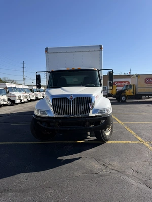 Used 2017 INTERNATIONAL 4300SBA4X2 Box trucks Ohio US | Miedema Asset Management Group #1578056