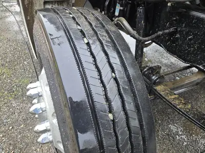 USED 2020 KENWORTH T270