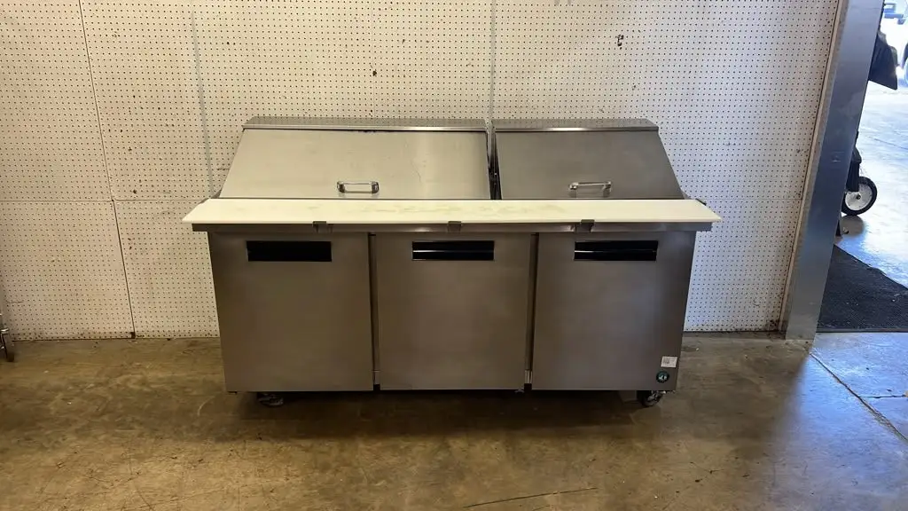 Used Hoshizaki _UNKNOWN_ Food Prep Tables Illinois US | Falcon Restaurant Supply #1423175