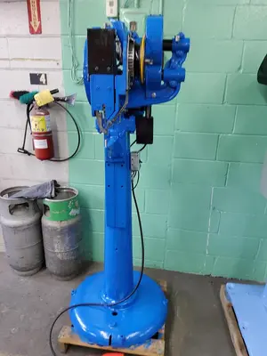 Used THOMSON 161 Riveters CA | B & B RIVET MACHINE #1340329