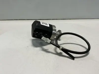USED LEYBOLD DI2000