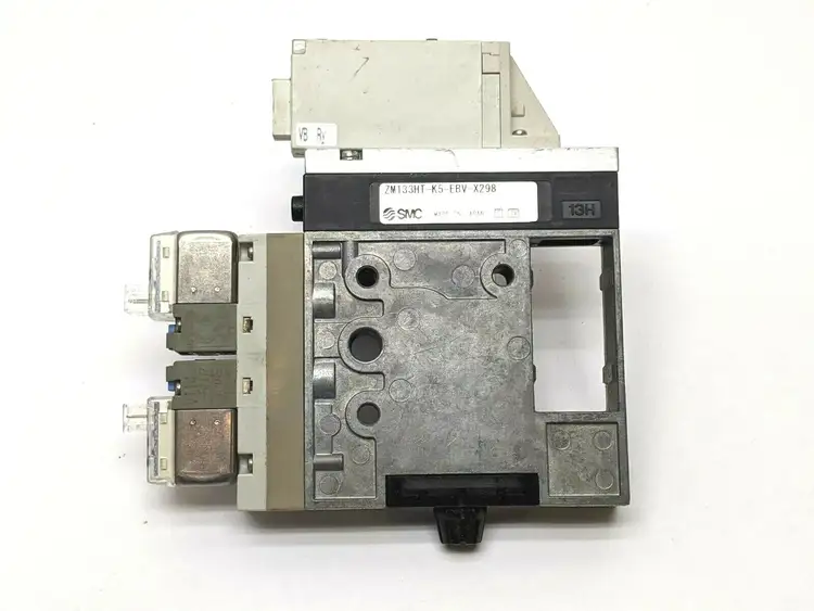 Used SMC ZM133HT-K5-EBV-X298 Vacuum Pumps Michigan US | Maverick Industrial Sales #1456819