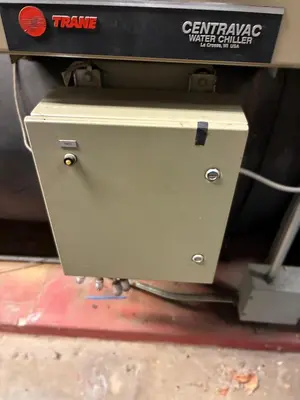 USED TRANE CVHF770