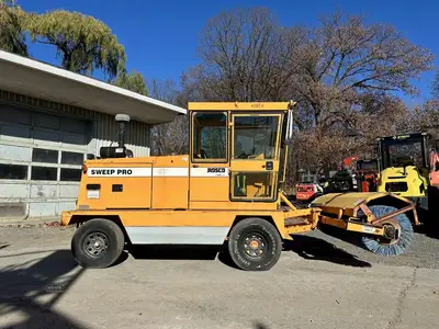 Used 2005 ROSCO SWEEP PRO Street Sweeper New York US | Abele Tractor #1343047
