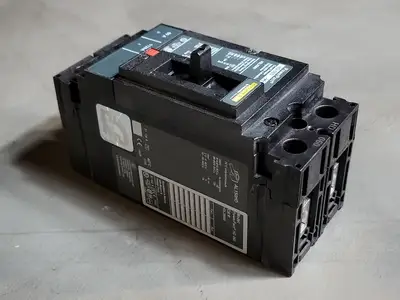 NEW SQUARE D HDL26060