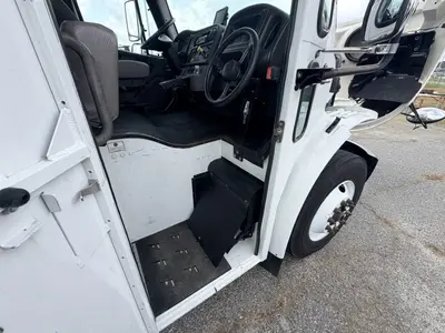 Used 2016 FREIGHTLINER BUSINESS CLASS M2 106 Reefer Trucks North Carolina US | Levan Equipment #1545578
