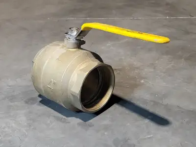 4", 400 WOG, 150 WSP, Ball Valve 119NPT