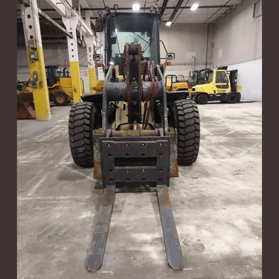 USED 2016 JOHN DEERE 624K