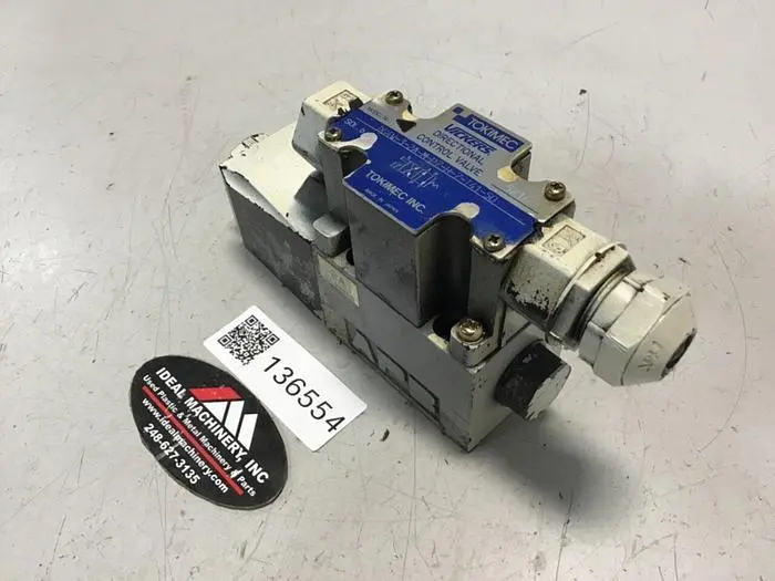Used VICKERS DG4V-3-2A-M-P7-H-7-T41-50 Valves/Fittings Michigan US | Ideal Machinery #710481