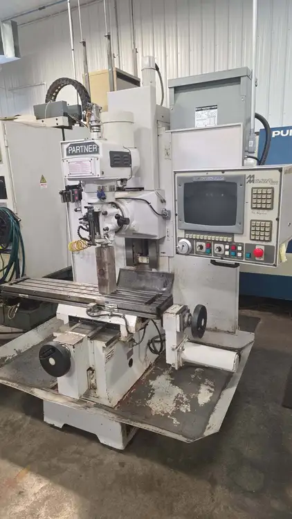 Used MILLTRONICS MB18 Vertical Mills Ohio US | Toolquip, Inc. #1352838
