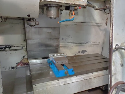 Used 2003 HURCO VM2 Vertical Machining Centers Texas US | Legacy CNC Machinery, LLC #914020