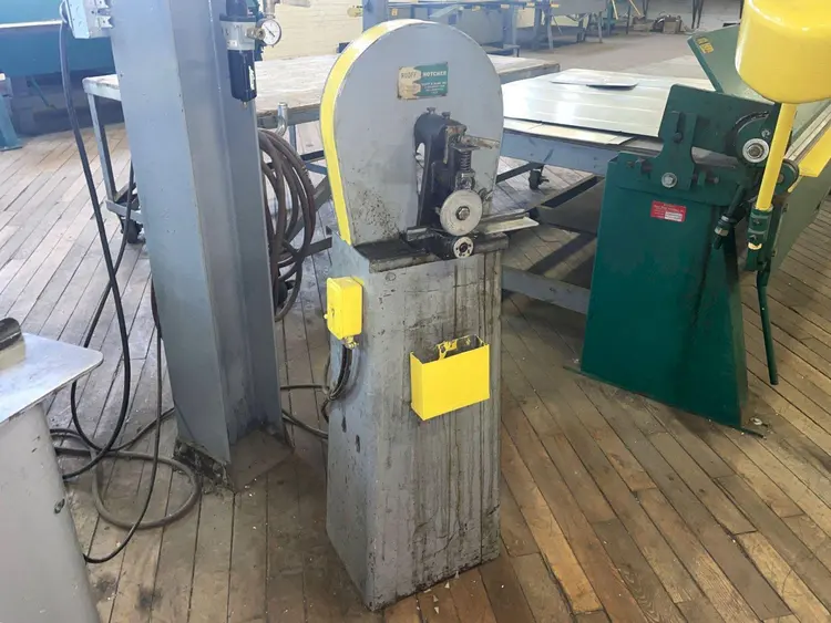 Used RUOFF _UNKNOWN_ Notching Machines Ohio US | Yoder Brothers machinery #444776