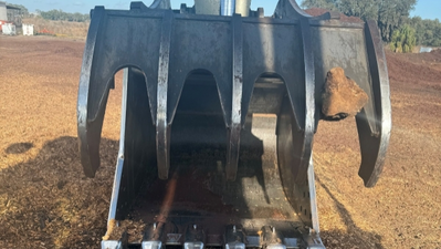 USED 2019 Volvo EC350EL