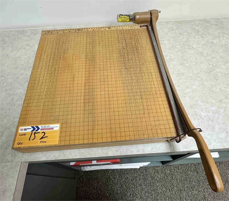 Used _UNKNOWN_ _UNKNOWN_ Paper Cutters California US | MachineryMax #1393267