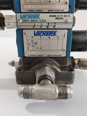 USED Eaton Vickers DGMX1 3 PP CW 20 S