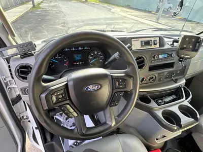Used 2023 FORD E-350 Reefer Trucks Florida US | Truck and Van Outlet #1509231
