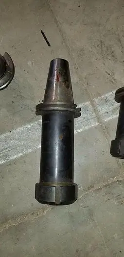 Used UNIVERSAL ENG 911398 Tool Holders Wisconsin US | Lemke Machinery Sales #309862