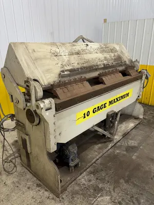 8' X 10 GAUGE CHICAGO DREIS & KRUMP MODEL #8135-6 POWERED BOX & PAN FINGER BRAKE: STOCK #23777