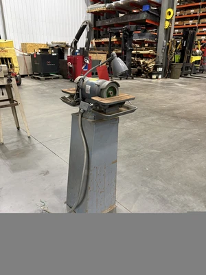 Pedestal Grinder