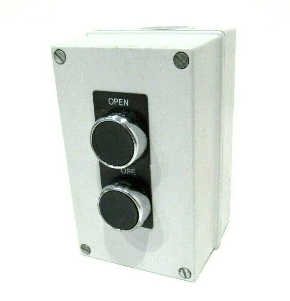 NEW ALLEN BRADLEY 800F-2MP PUSHBUTTON ENCLOSURE SER.A 800F2MP