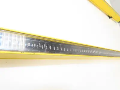 A-B GuardShield 445L-P4S0840YD Light Curtain Transmitter/Receiver Set 840mm