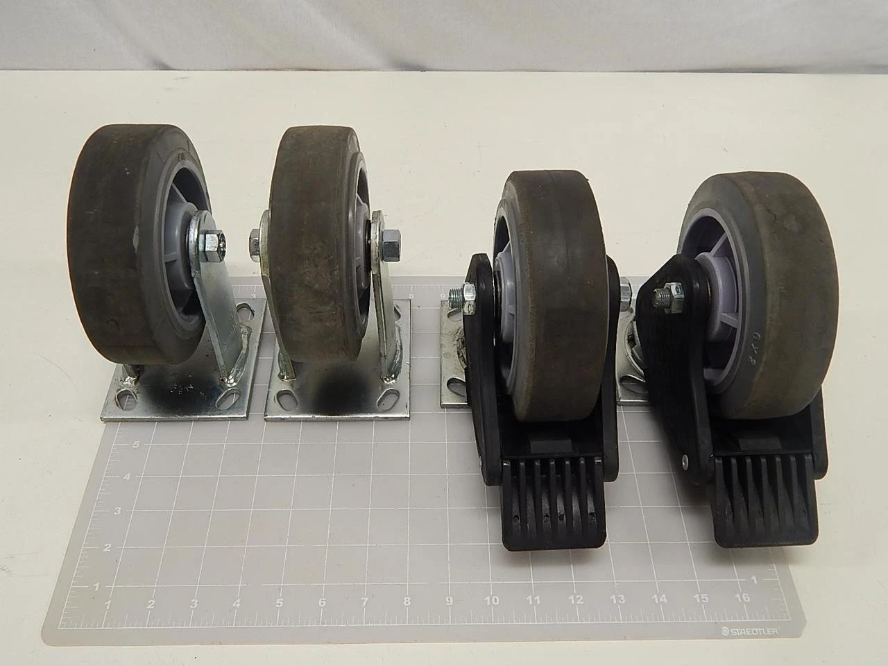 Used ALBION _UNKNOWN_ Casters Texas US | OCO Industrial #1772862