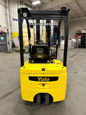 Used 2021 Yale ERP040VTN36TE094 3-Wheel Sit down Electric Counterbalance Forklifts New York US | United Lift #1566142