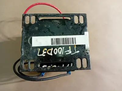 NEW SQUARE D 9070TF100D37